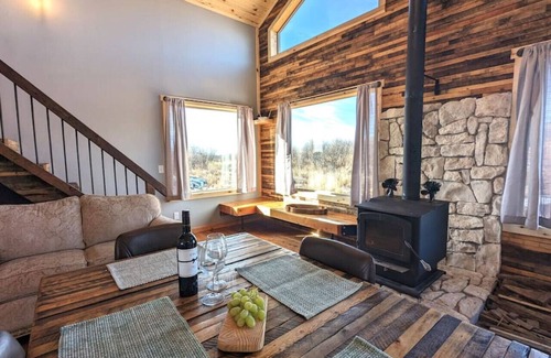 La Sal Cabin | Wolf Springs Ranch, Cabin 8