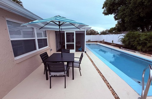 Regency Park House | Wonderful 3-bedroom house with Pool in Port Richey