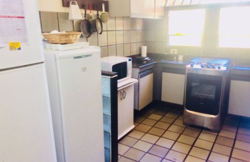 Pouso Alegre Buraquinho House | Wonderful 4 bedroom house 20 meters from the beach of Vilas do Atlântico