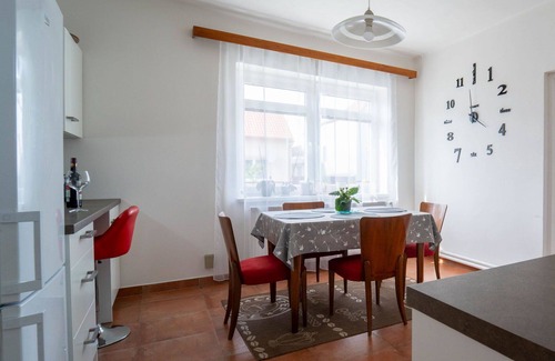Kolin 2 House | Wonderful private villa for 5 guests with WIFI, TV, terrace and pets allowed