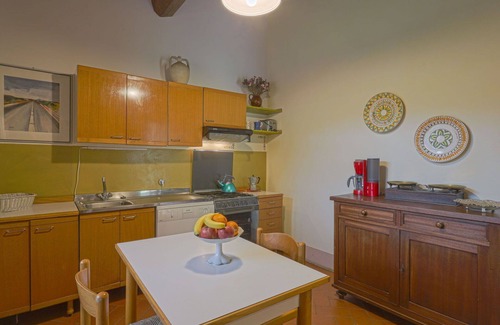 Greve in Chianti Villa | Wonderful villa for 4 guests with WIFI, pets allowed and panoramic view