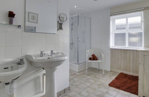 Cowshill Other | Wonderful private villa for 6 people with WIFI, TV, patio, panoramic view and parking