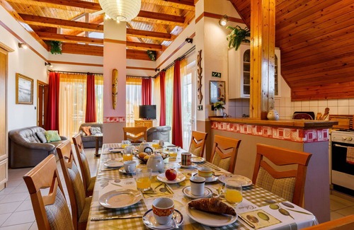 Balatonlelle House | Wonderful private villa for 15 guests with private pool, A/C, WIFI, TV, terrace and pets allowed