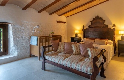 Felanitx House | Wonderful private villa with private pool, A/C, WIFI, TV, patio, panoramic view and parking