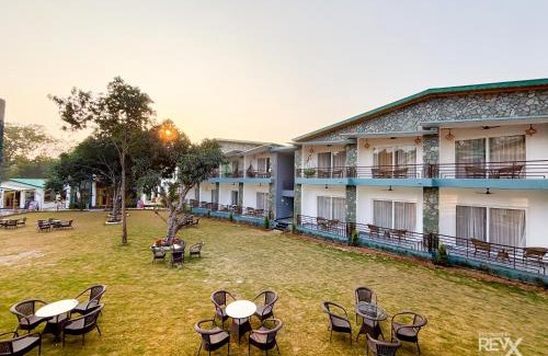 Bail Parao Hotel | Wonderwood Corbett Resort -1min walk to River with Deep Jungle Trail
