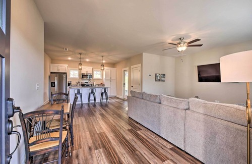 Lookout Valley Neighborhood Association House | Wooded Escape w/Beautiful Backyard + Mtn Views!