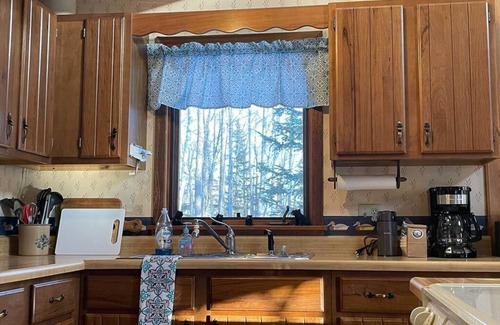 Wisconsin Cabin | Woodland Escape | Charming Cabin Steps to the Lake