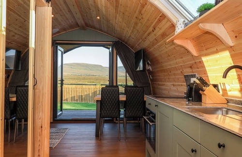 Yockenthwaite Cottage | Woodpecker