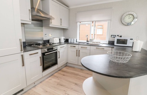 Black Torrington Cottage | Woodpecker Lodge