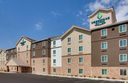 Bakersfield Hotel | WoodSpring Suites Bakersfield East