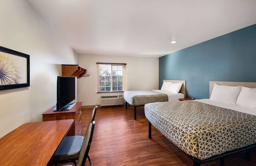 Groveport Hotel | WoodSpring Suites Columbus Southeast