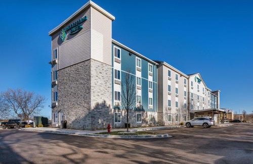 Gurnee Hotel | WoodSpring Suites Gurnee - Chicago