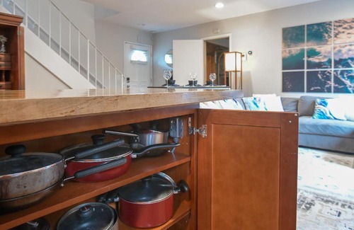 San Jose House | Work and Gym Hideaway