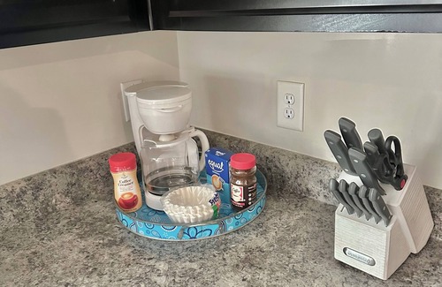 Kipling House | Work, Relax, and Enjoy our Entire Large Family Vacation Home