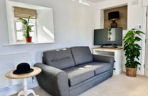 Stamford Apartment | Wothorpe Annexe, Stamford