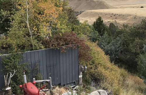 Gardiner House | Wow what a view from the Barn on the Banks of Yellowstone National Park!❤️