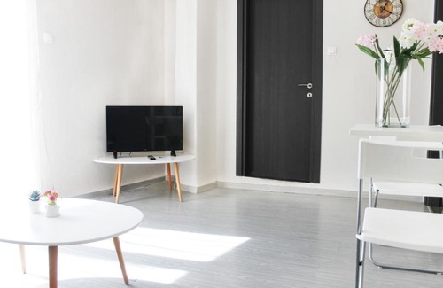 Metaxourgio Apartment | WSD GOLDEN TIMES 8 Apartment Hotel
