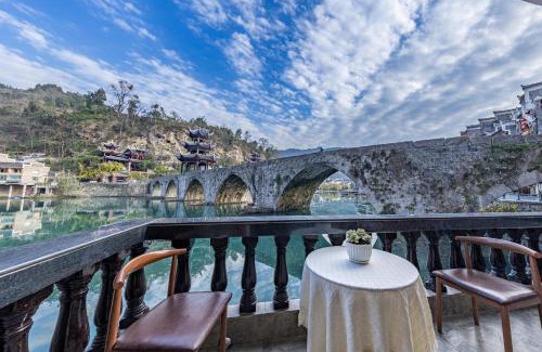 Zhenyuan Hotel | Wushiju丨Zhenyuan Ancient City Riverside B&B