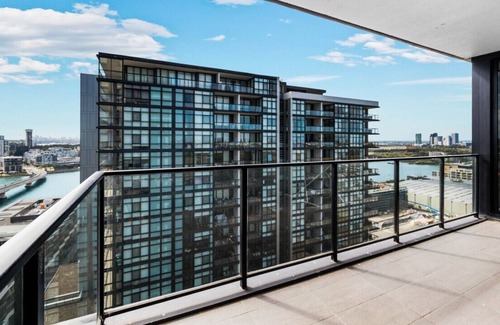 Wentworth Point Apartment | WWP · Lovely 2 Bedroom Apt with Swimming Pool