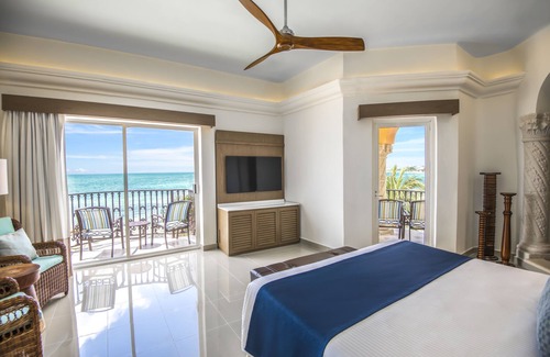 Downtown Resort | Wyndham Alltra Playa del Carmen Adults Only All Inclusive