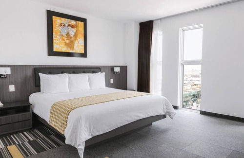 Callao Hotel | Wyndham Costa Del Sol Lima Airport