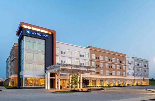Westfield Hotel | Wyndham Westfield