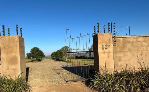 Merrivale Apartment | Wynn's Rest - no load shedding No smoking