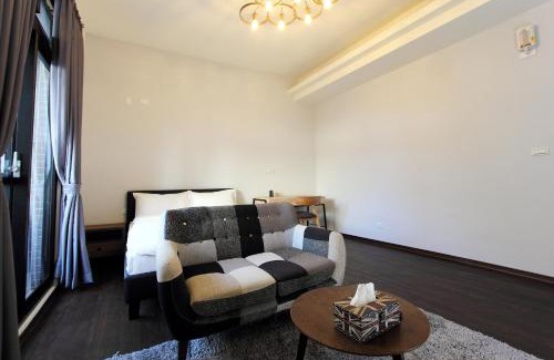 Hualien City Centre House | Xiao Xiang Shi Guang Min Su