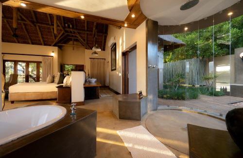 Hoedspruit Villa | Xidulu Safari Lodge - Makalali