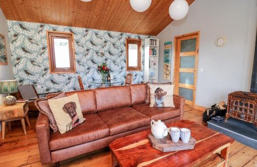 Tan-y-groes House | Y Caban Glas