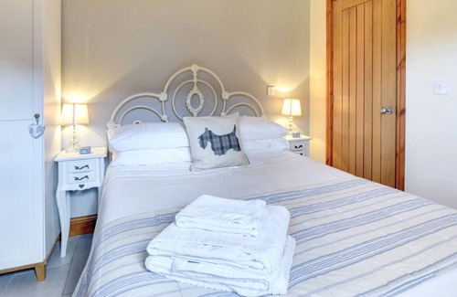 Barry House | Y Golomen in the beautiful Barry