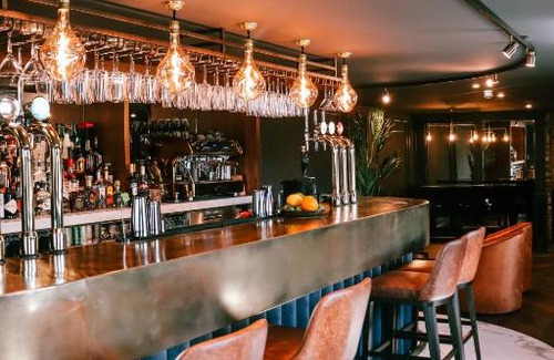 Aberaeron Hotel | Y Seler