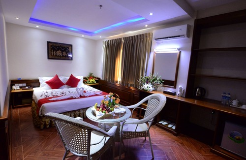Mandalay Hotel | Yadanar Theingi Hotel