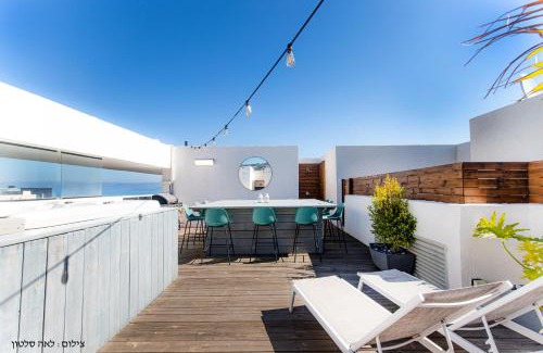 Tiberias Apartment | Yalarent Panoramic View Sea of Galilee