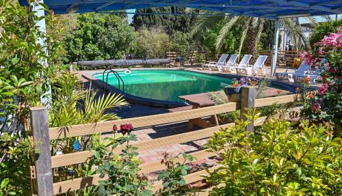 Emek Izrael House | YalaRent Valley view Boutique cottages with Pool