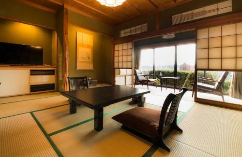 Higashiyama Hotel | Yamanoo