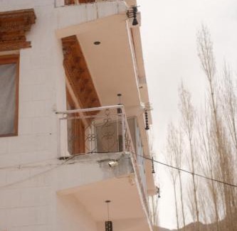 Leh House | Yangphel Guest house