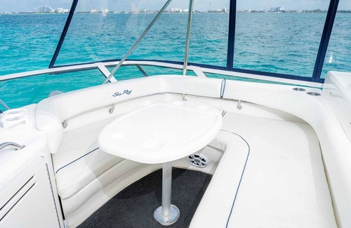 Zona Hotelera House | Yate Cancun