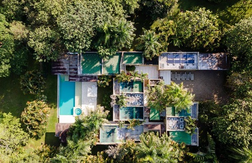 Anapoima House | Yeguas Z77 by Wynwood House