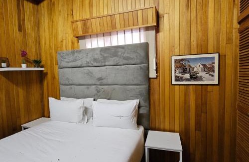 Graskop House | Yello guest house chalets