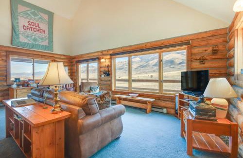 Pray House | Yellowstone Lodge with Game Room and Panoramic Views