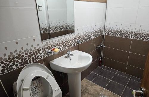 Yeonggwang House | Yeonggwang Chohyeon Pension