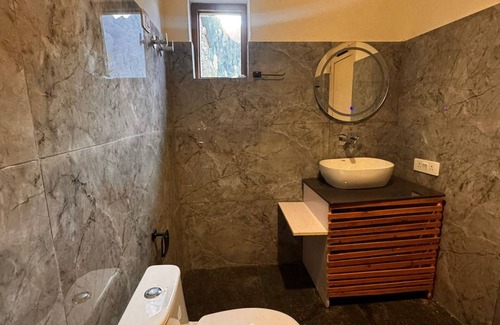 Hundur Hotel | Yeti Resort Hunder