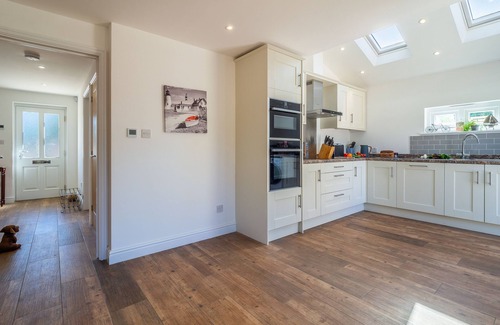 Westleton Apartment | Yew Tree Cottage is a modern eco-cottage