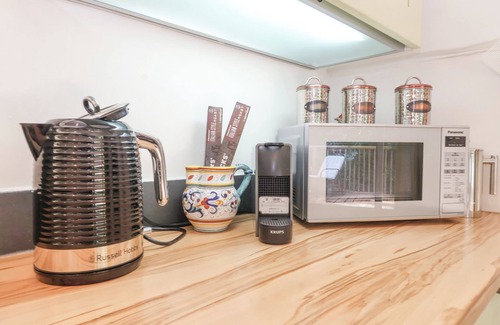 Woodbridge Cottage | YEW TREE FARM STABLE, WORLINGWORTH, pet friendly in Framlingham