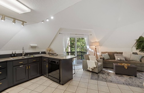 Stone County House | Yocom your dome away from home