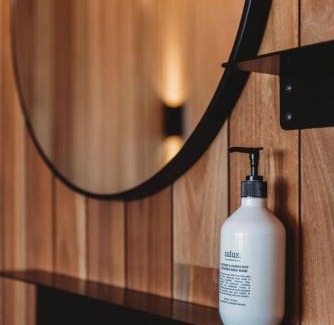 Canobolas Villa | Yonder Studio at Basalt Luxury Accommodation