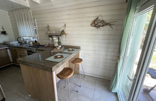 Antoneys Cay Apartment | You cannot beat this location if you want to stay close to the West Bay beach