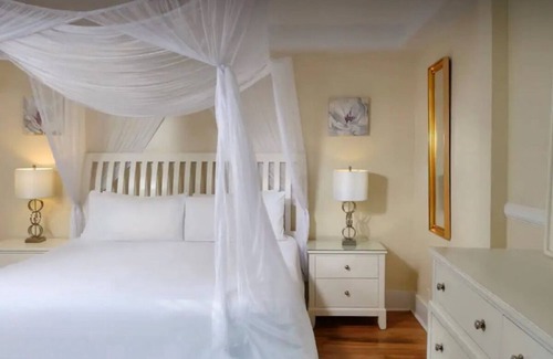 Uptown - Upper Duval House | Your Beach Adventure Awaits! Pool View, 3 Pools, Short Drive to Jackson Square!