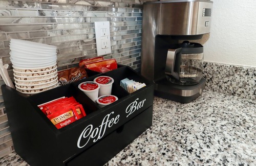 Sunridge Woods House | Your Gateway to Paradise: 2025 Florida Escapes!